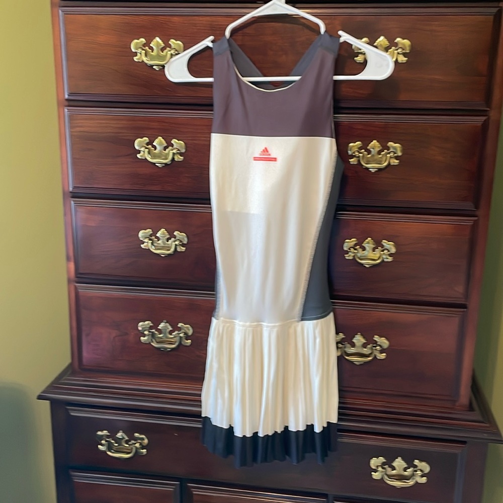 Tennis dress